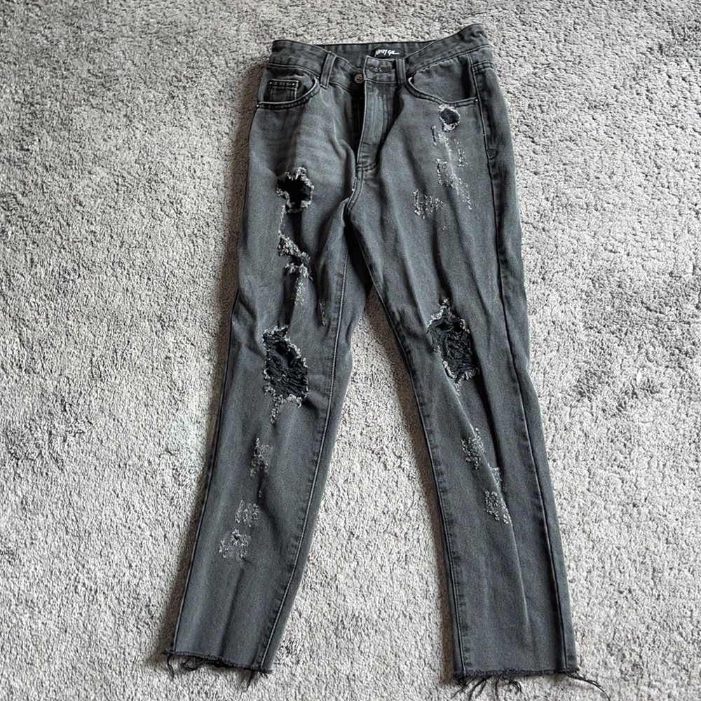 Like new, black distressed jeans